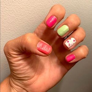 Nail Polish Wrap/ Strips- non toxic already dried real nail polish manicure